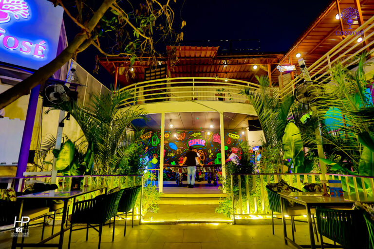 aesthetic cafe in gurgaon